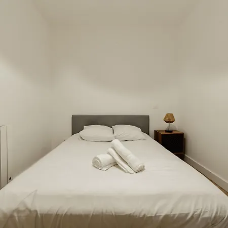 La Cachette De Faventines * Valence (Drome)