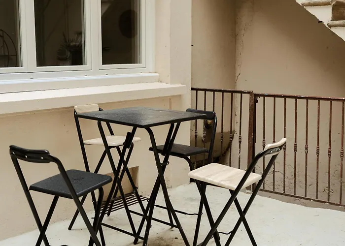 La Cachette De Faventines Apartment *